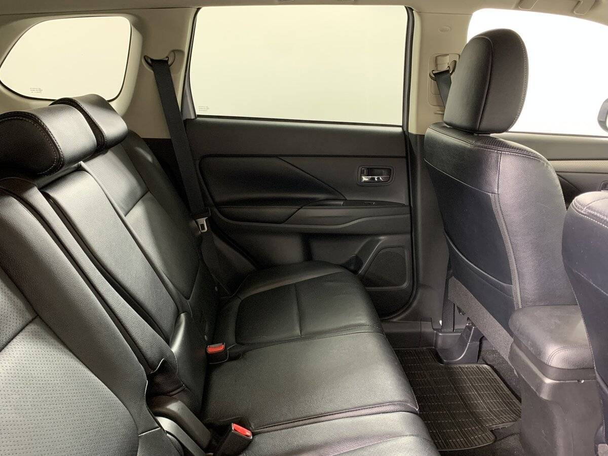 Митсубиши Оутлэндер б/у, 2013, Вариатор. Фото: #16