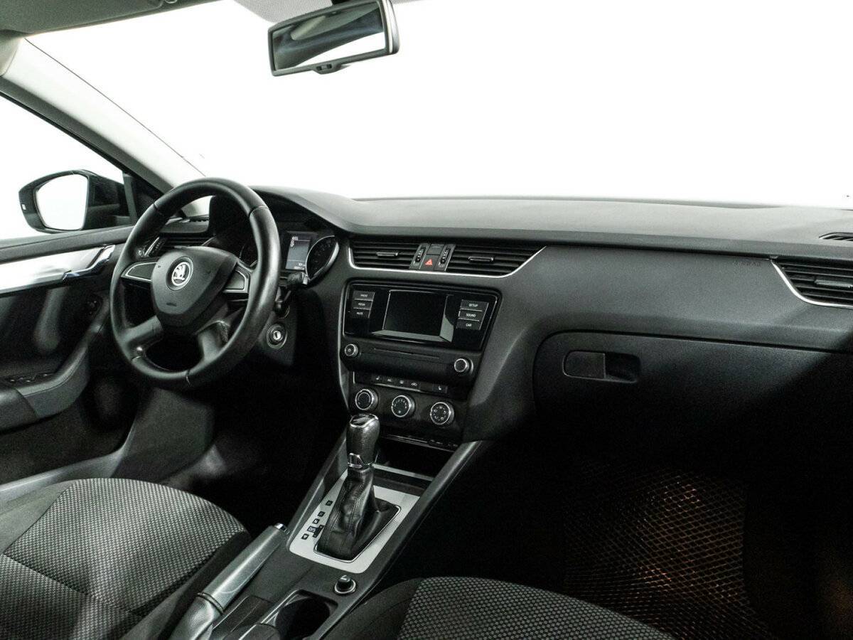 Шкода Октавия б/у, 2014, Роботизированная. Фото: #8