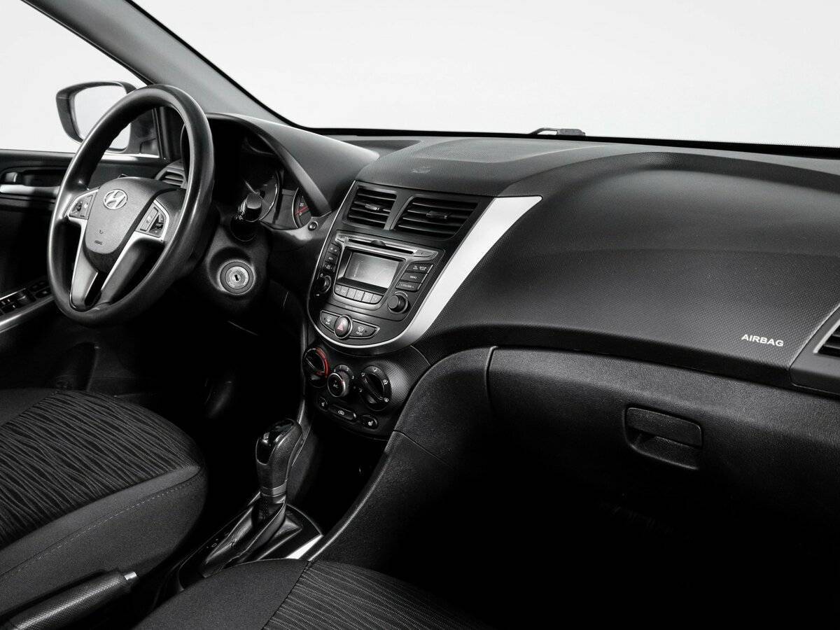 Хендай Солярис б/у, 2016, Автоматическая. Фото: #8