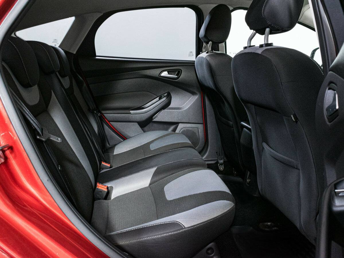 Форд Фокус б/у, 2012, Механическая. Фото: #11