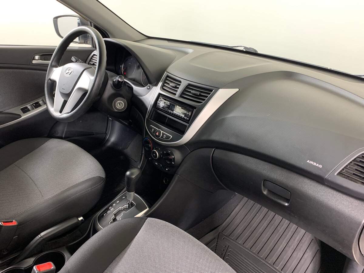 Хендай Солярис б/у, 2012, Автоматическая. Фото: #12