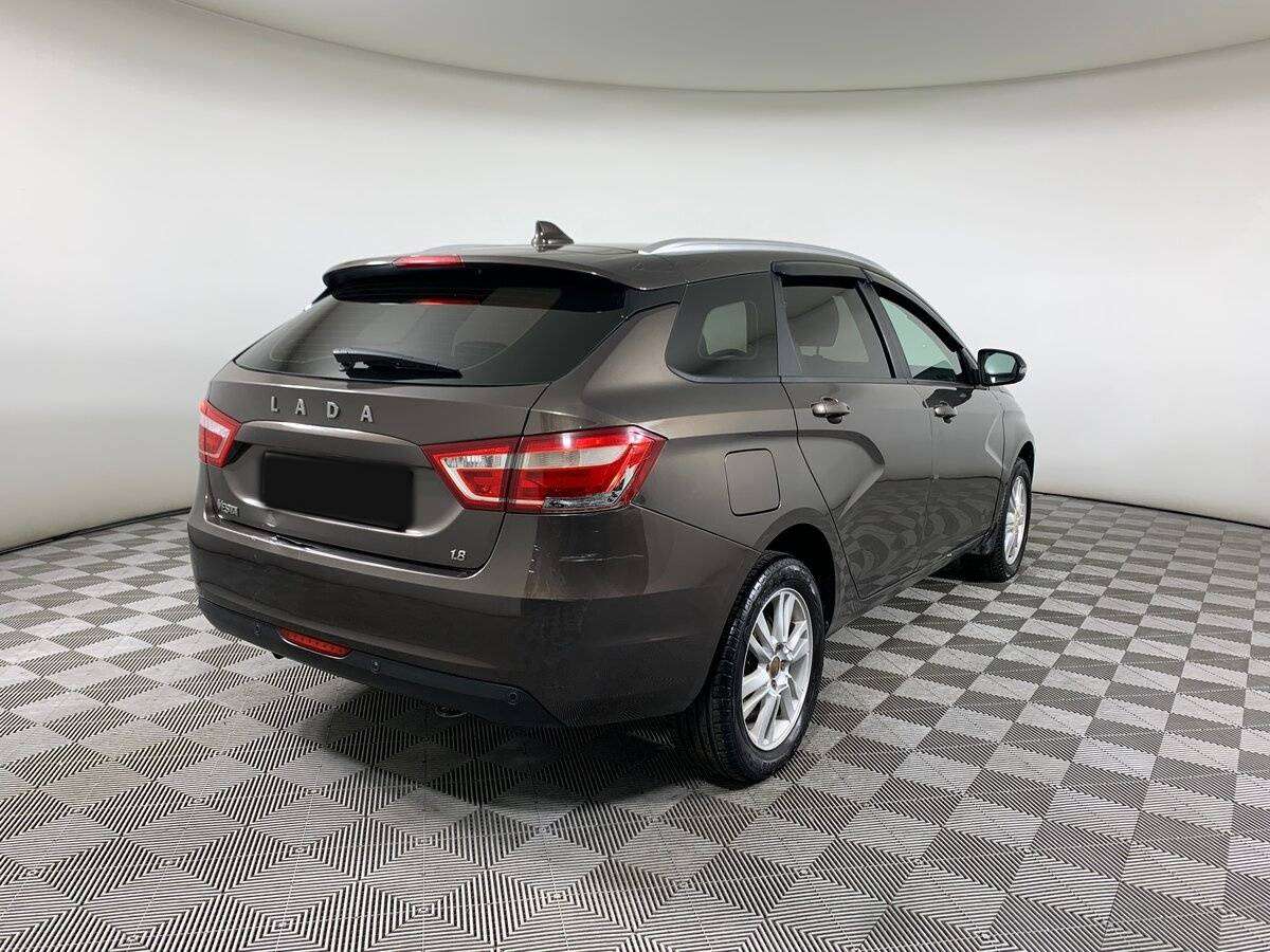 Лада (ВАЗ) Веста б/у, 2018, Механическая. Фото: #4