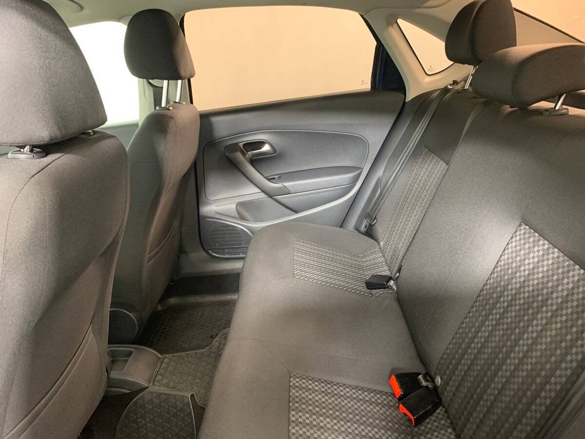 Фольксваген Поло б/у, 2017, Автоматическая. Фото: #17