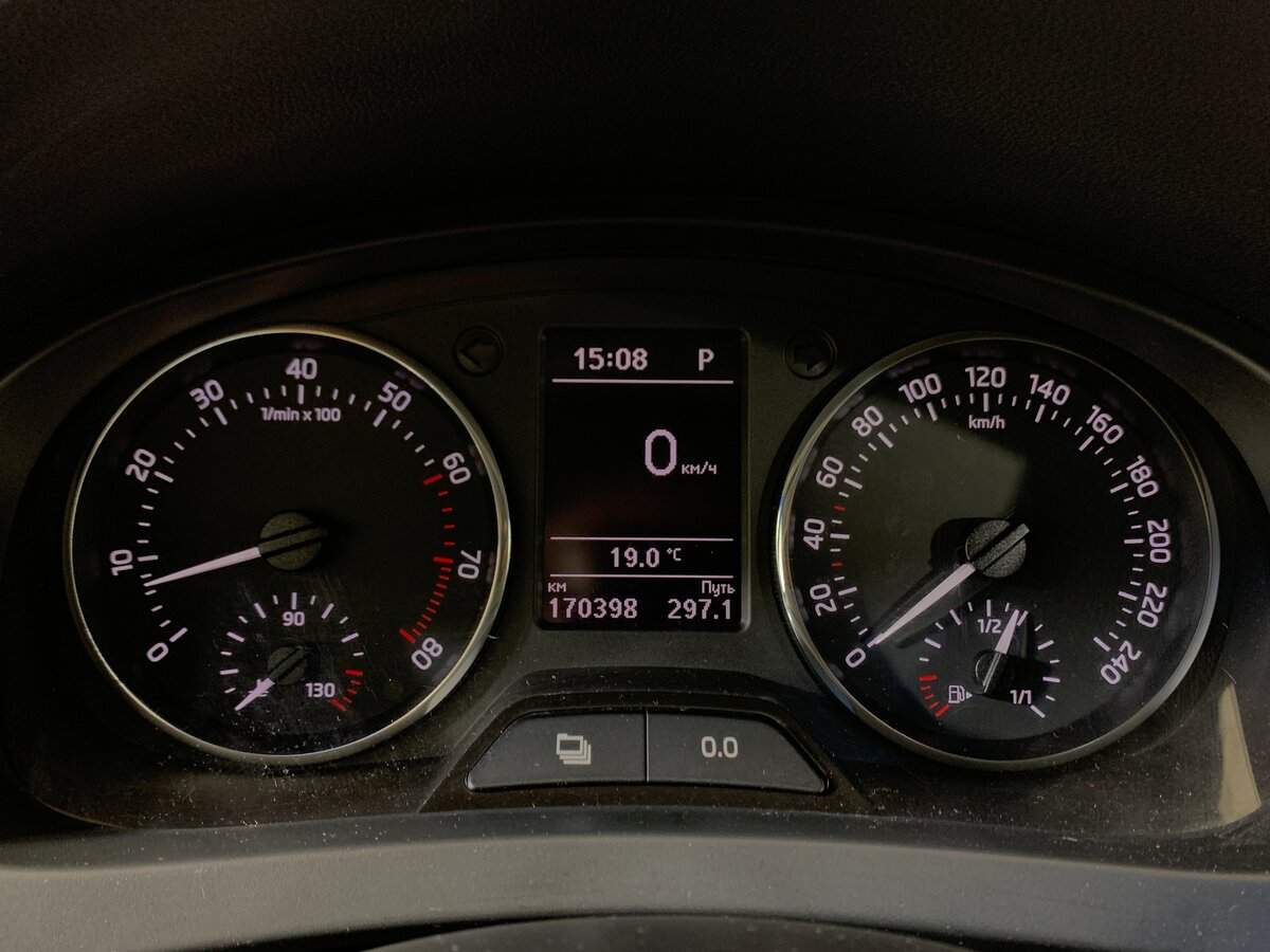 Шкода Рапид б/у, 2015, Роботизированная. Фото: #13