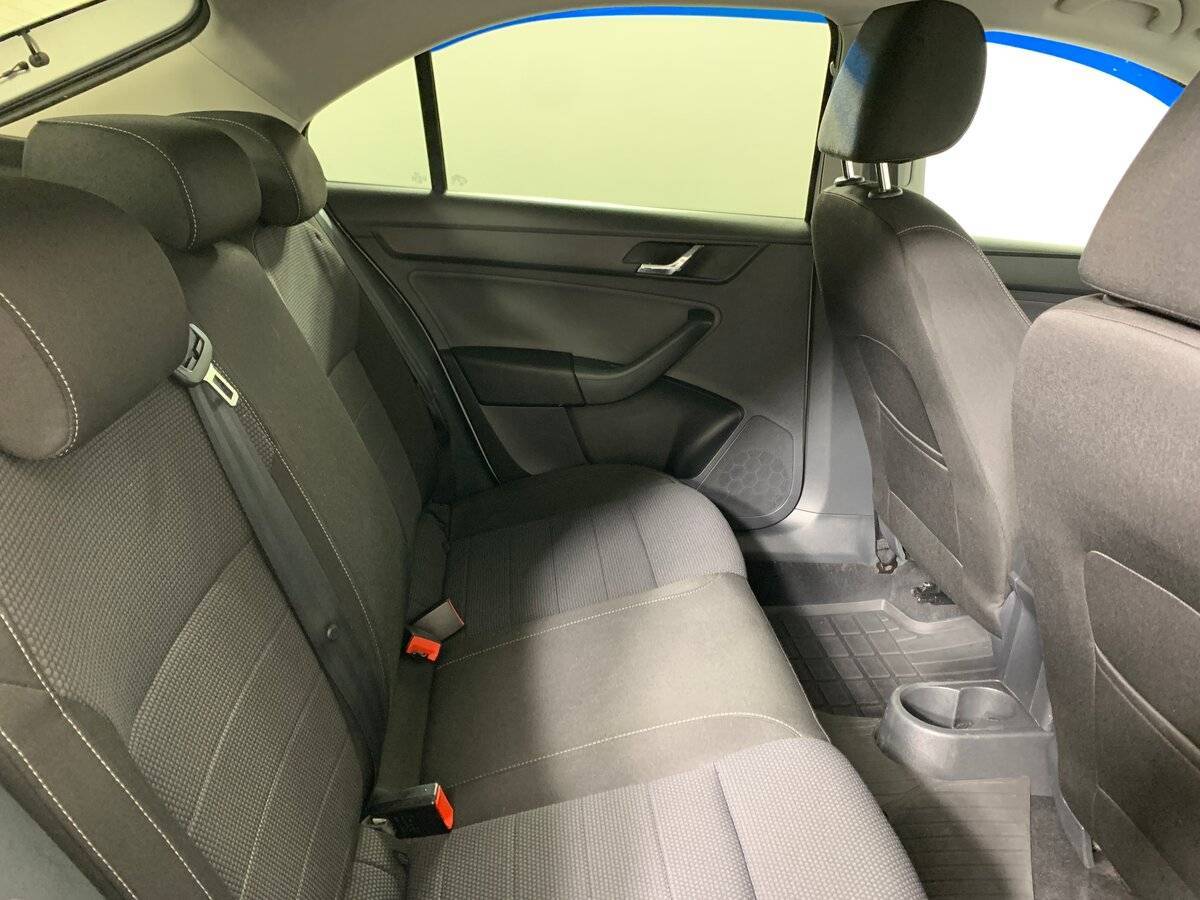 Шкода Рапид б/у, 2015, Роботизированная. Фото: #16