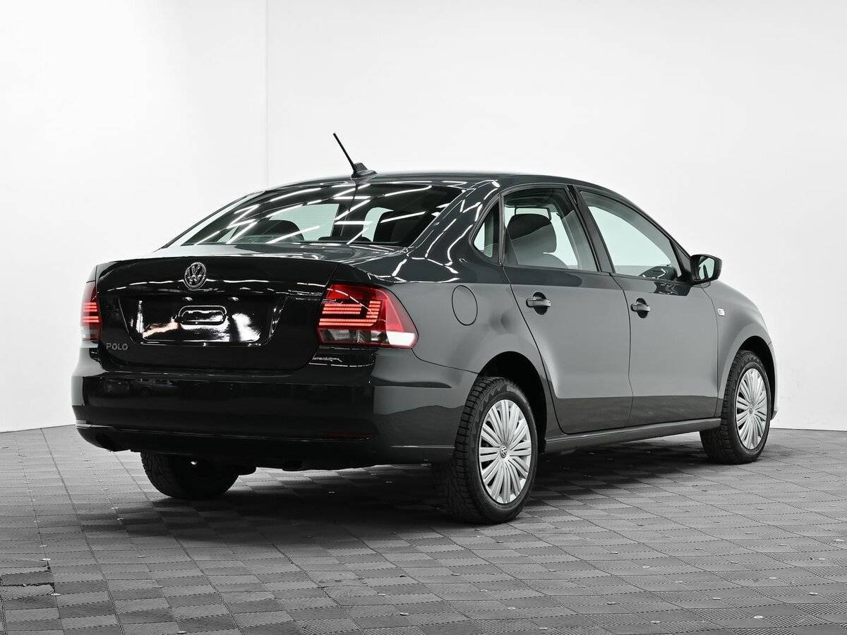 Фольксваген Поло б/у, 2017, Автоматическая. Фото: #3