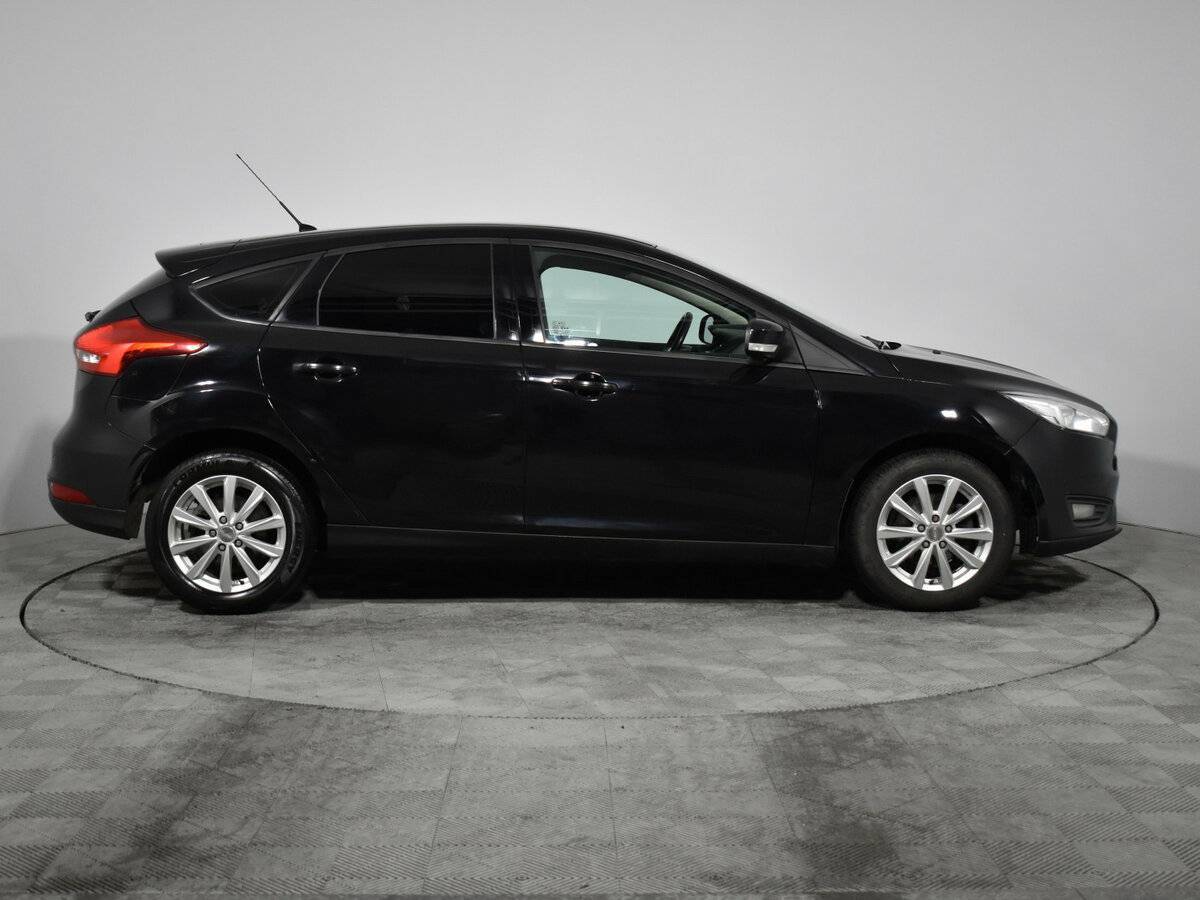 Форд Фокус б/у, 2016, Механическая. Фото: #3