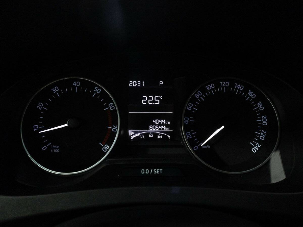 Шкода Рапид б/у, 2015, Автоматическая. Фото: #11