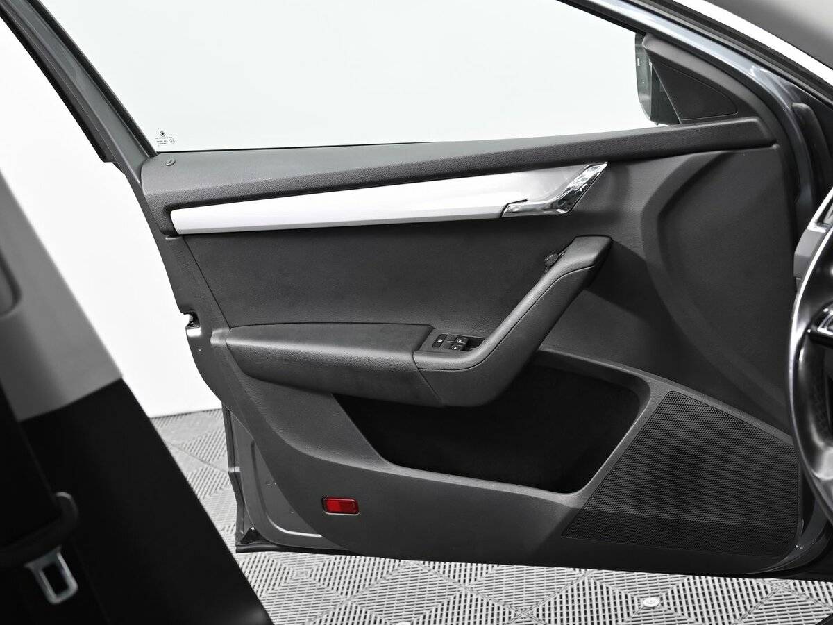 Шкода Октавия б/у, 2014, Механическая. Фото: #6