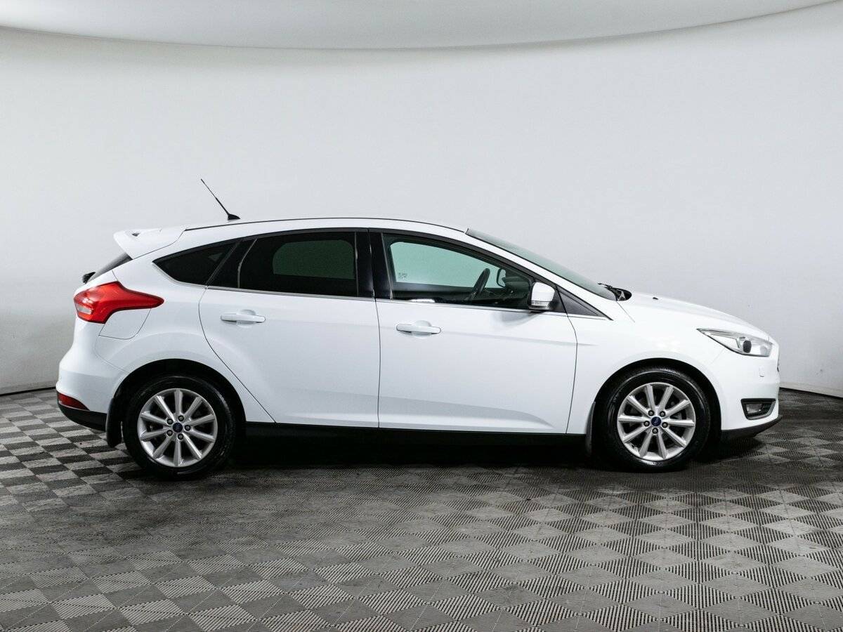 Форд Фокус б/у, 2015, Роботизированная. Фото: #3