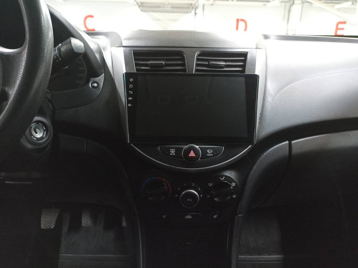 Хендай Солярис б/у, 2015, Механическая. Фото: #14