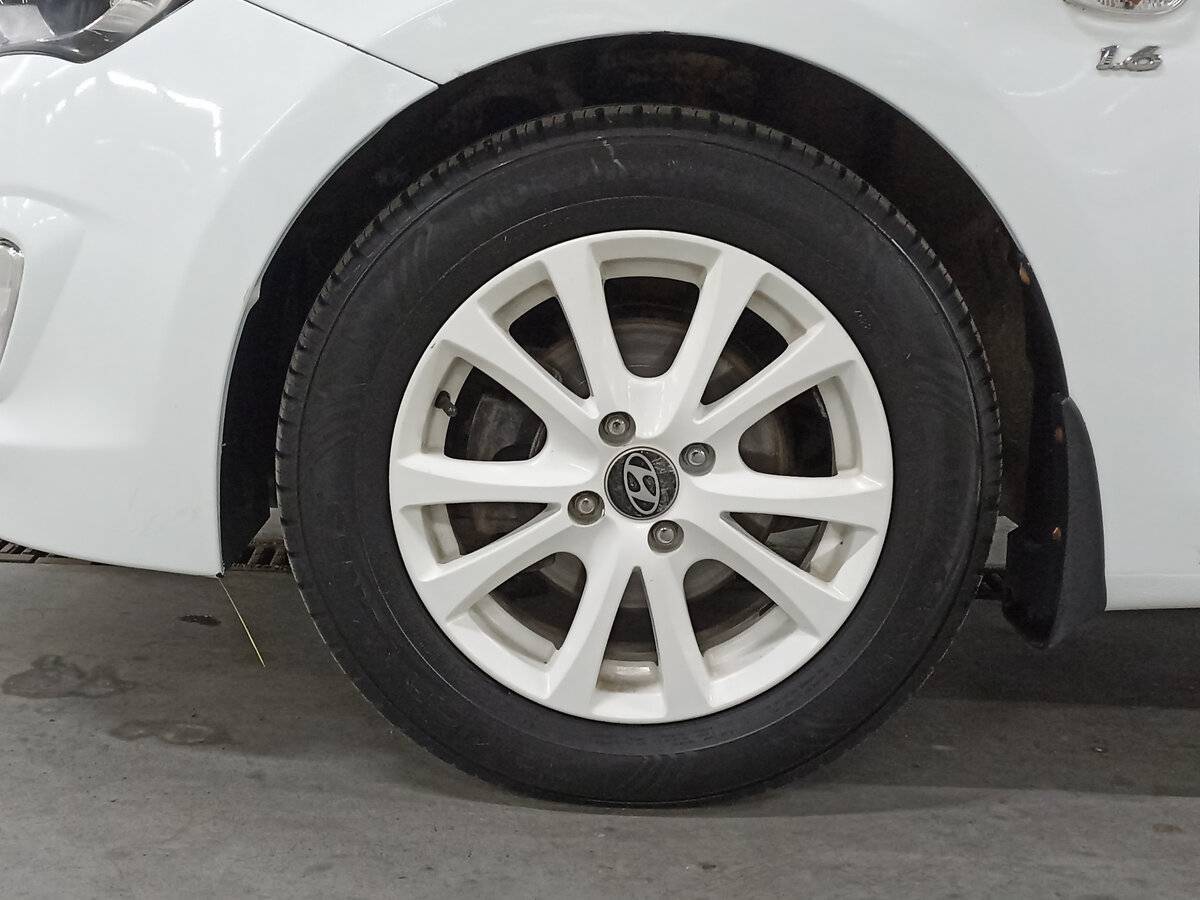 Хендай Солярис б/у, 2015, Механическая. Фото: #17