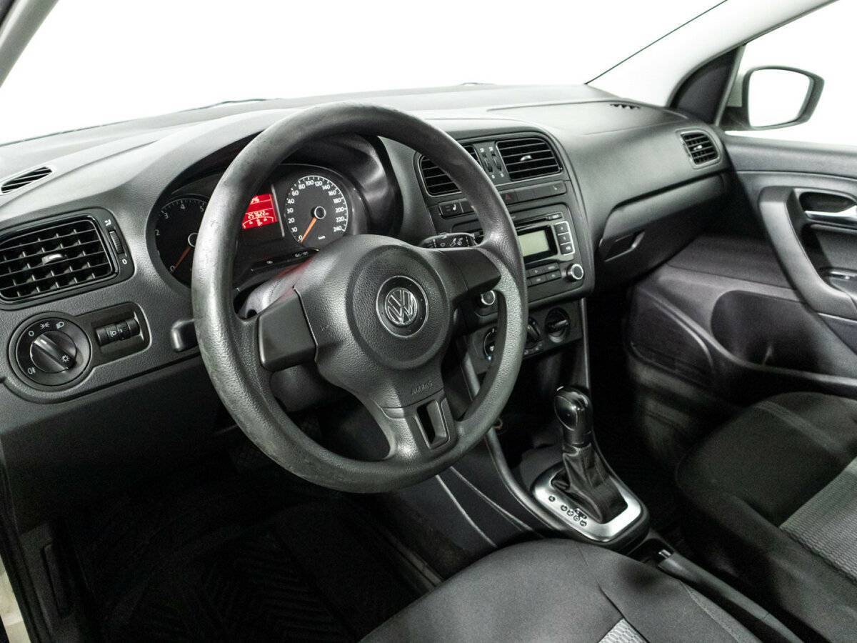 Фольксваген Поло б/у, 2012, Автоматическая. Фото: #10