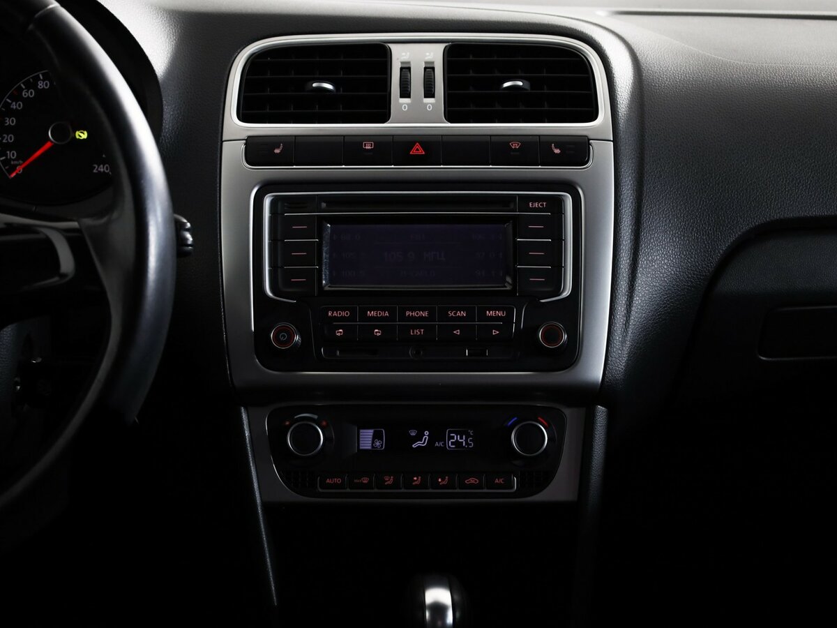 Фольксваген Поло б/у, 2015, Автоматическая. Фото: #13