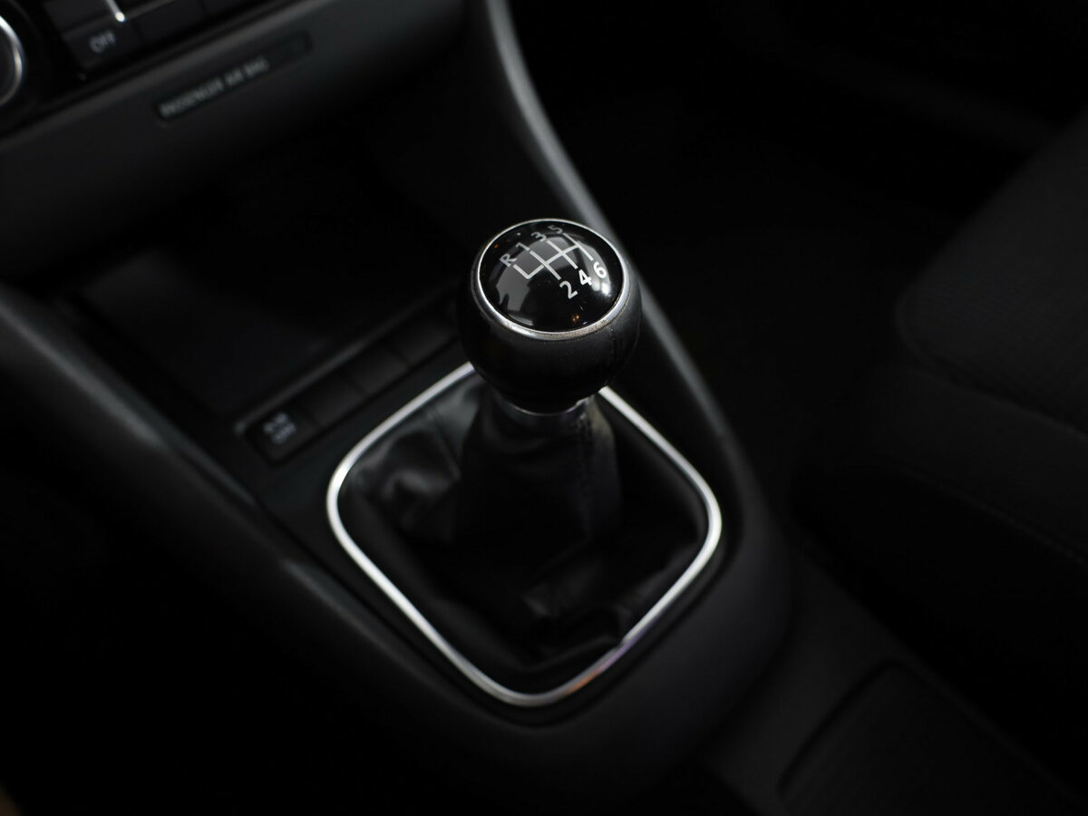 Фольксваген Гольф б/у, 2012, Механическая. Фото: #10