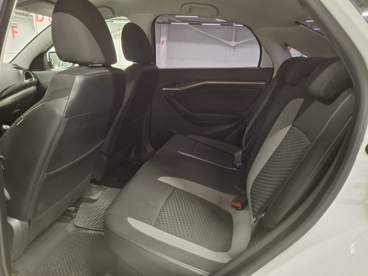 Лада (ВАЗ) Веста б/у, 2017, Механическая. Фото: #11