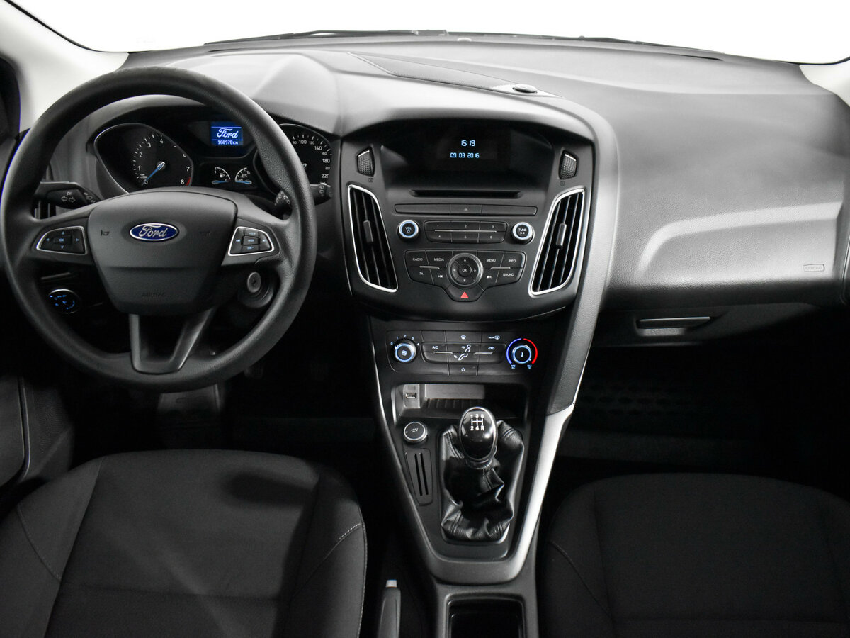 Форд Фокус б/у, 2016, Механическая. Фото: #12