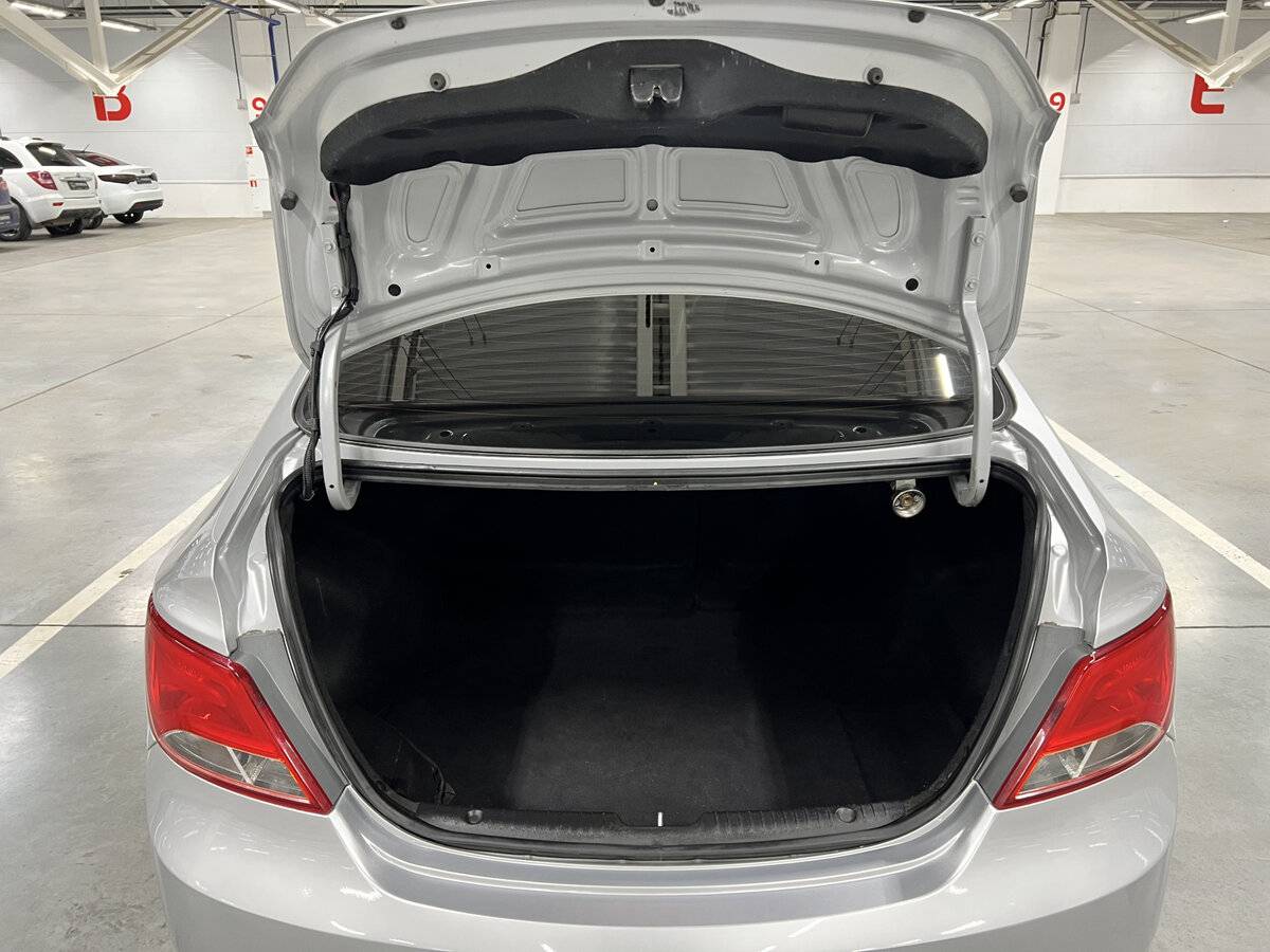 Хендай Солярис б/у, 2015, Механическая. Фото: #9