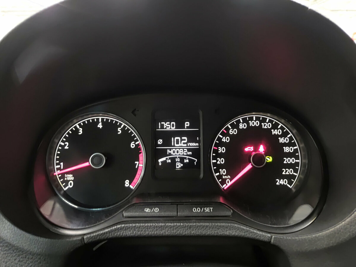 Фольксваген Поло б/у, 2016, Роботизированная. Фото: #11