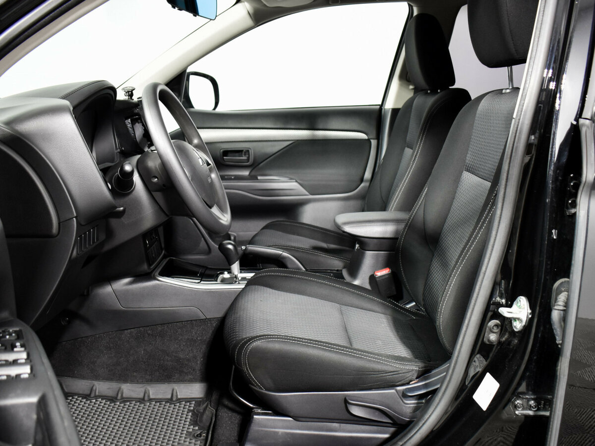 Митсубиши Оутлэндер б/у, 2018, Вариатор. Фото: #7