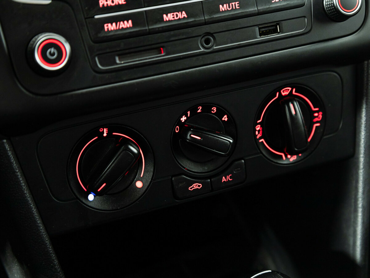 Фольксваген Поло б/у, 2019, Автоматическая. Фото: #14