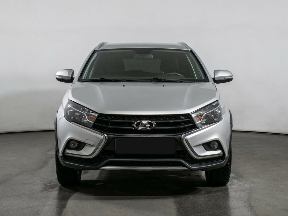 Лада (ВАЗ) Веста б/у, 2021, Механическая. Фото: #1