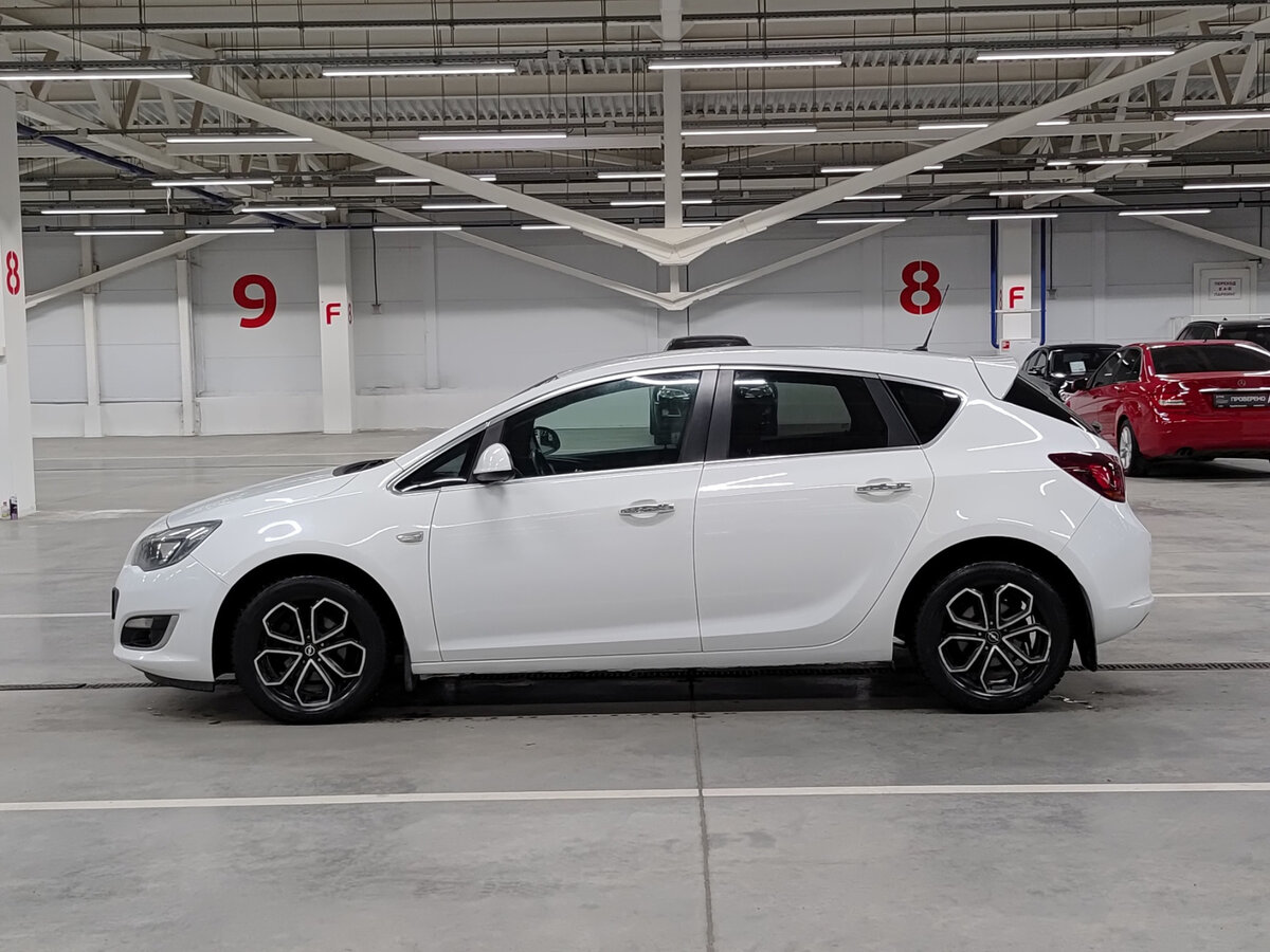 Опель Астра б/у, 2013, Механическая. Фото: #7