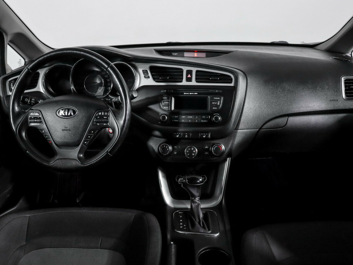 Киа Сид б/у, 2015, Автоматическая. Фото: #9