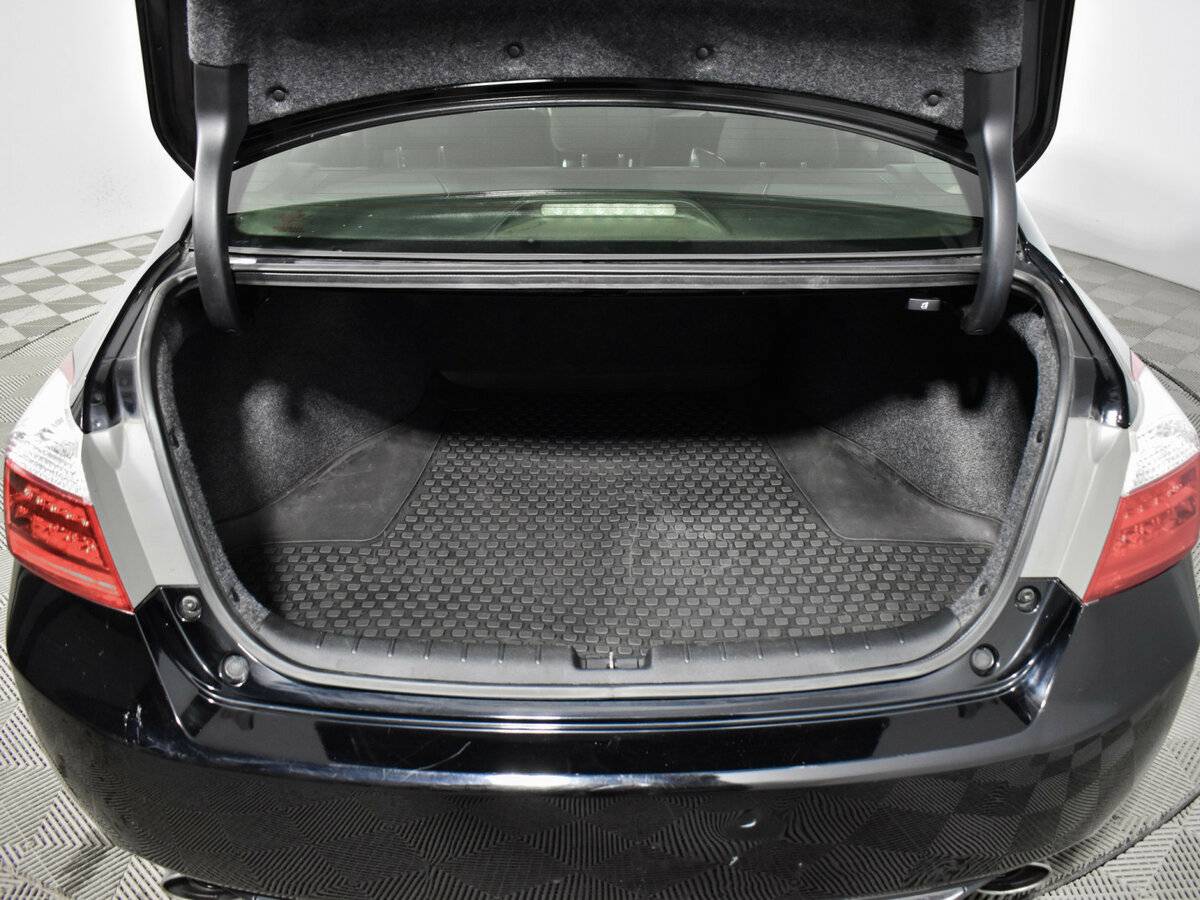 Хонда Аккорд б/у, 2013, Автоматическая. Фото: #17