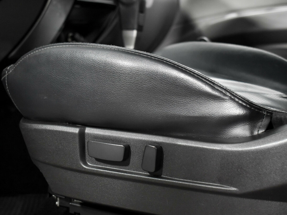 Митсубиши Паджеро Спорт б/у, 2013, Автоматическая. Фото: #7