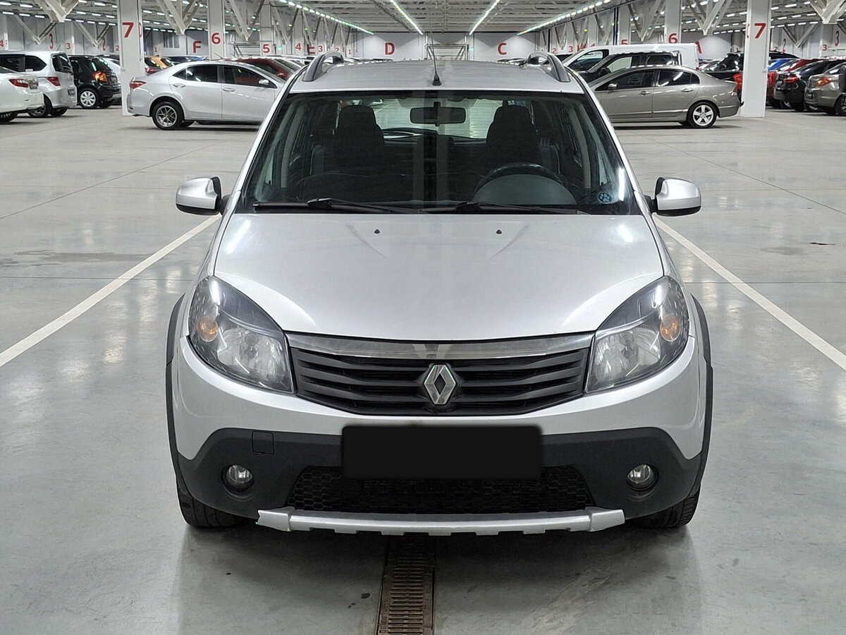 Рено Сандеро б/у, 2013, Автоматическая. Фото: #1